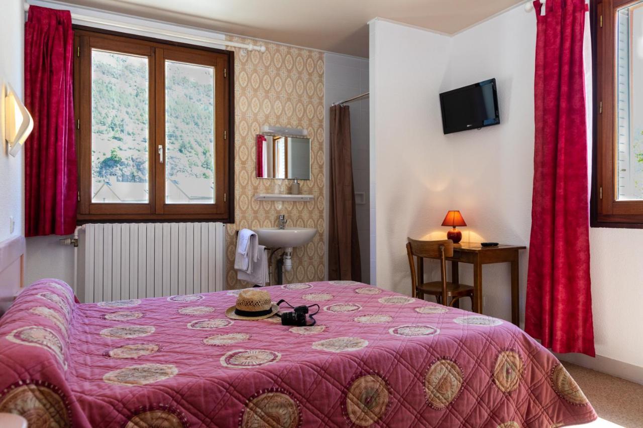 Hotel De La Mairie LʼArgentière-la-Bessée Esterno foto