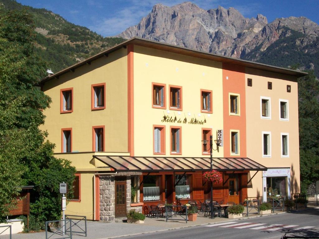 Hotel De La Mairie LʼArgentière-la-Bessée Esterno foto